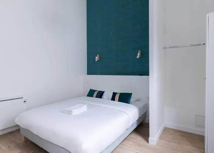 Hsh Sentier-reaumur Iii Beautiful 6p-2br *